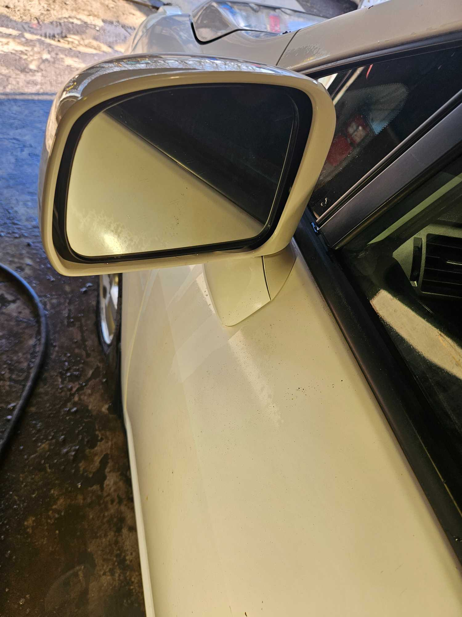 Mirrors (Left)-2009  NISSAN VERSA