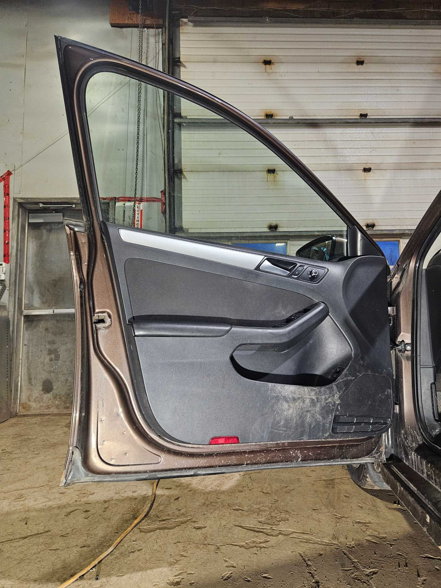 Front Left Door-2014  Volkswagen JETTA