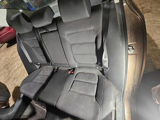 Rear Seats-2014  Volkswagen JETTA