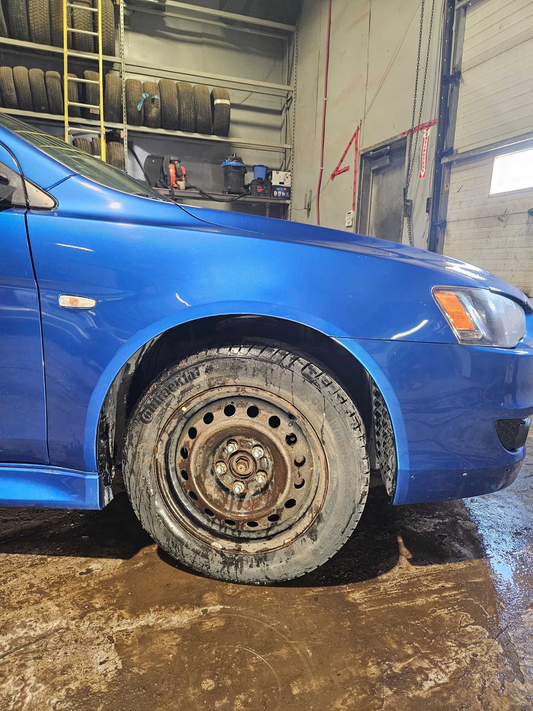 Right Fender-2011  Mitsubishi Lancer