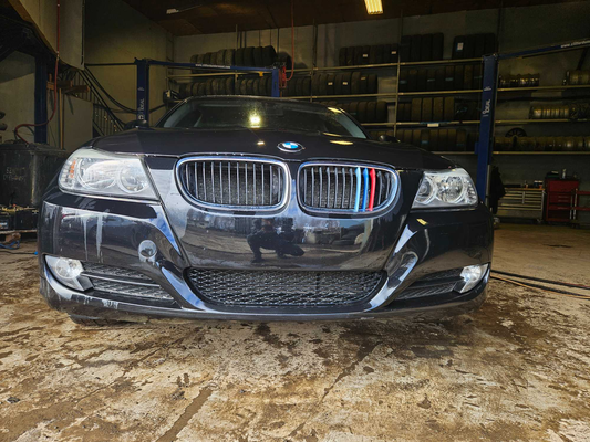 Front Bumper Cover-2009  BMW 323i