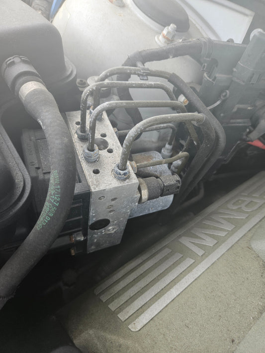 ABS module and pomp 2004 BMW 745li